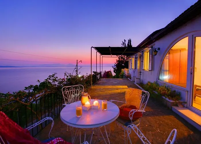 Nitsa Villa *