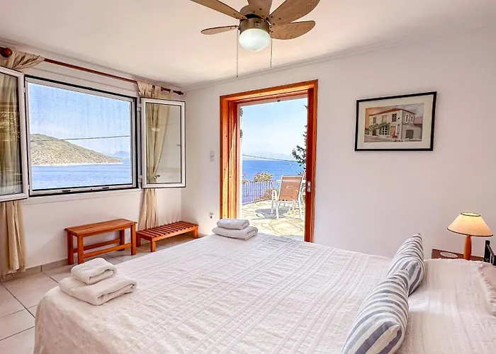 Nitsa Vathy (Ithaca)